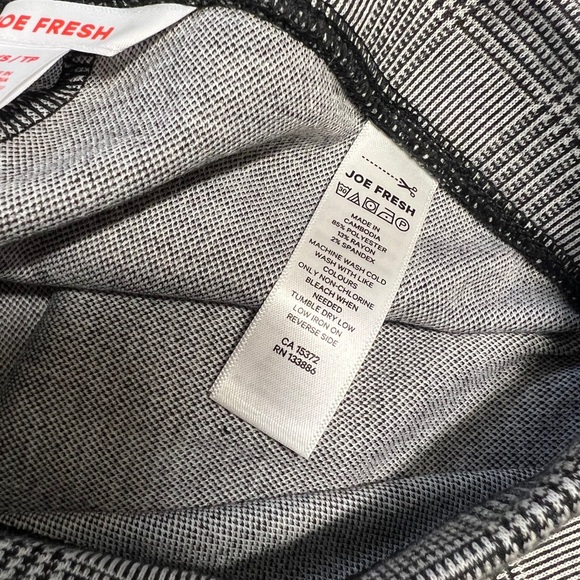 Joe Fresh Gray Slim Fit Pantsuit - Picture 4 of 6